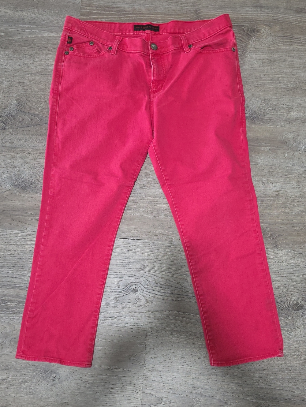 Rock & Republic Straight Leg Jeans in Hot PinkRed